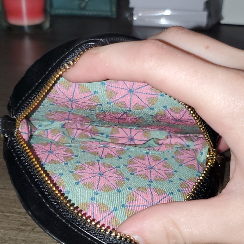 Hand bag - Picture 3 of 3